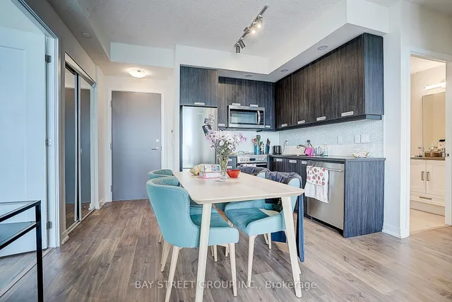 Additional image 34 of 99 John St Unit 2608