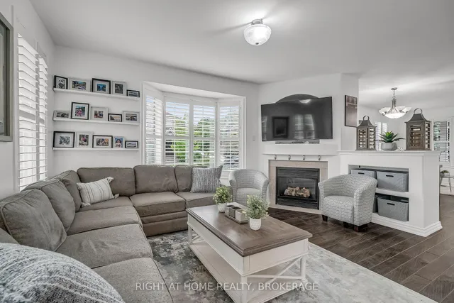 Additional image 13 of 928 Lancaster Blvd