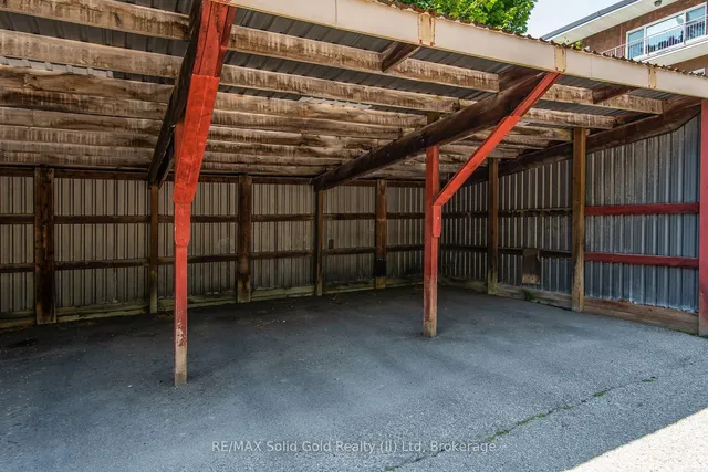 Additional image 34 of 43 Margaret Ave Unit 403