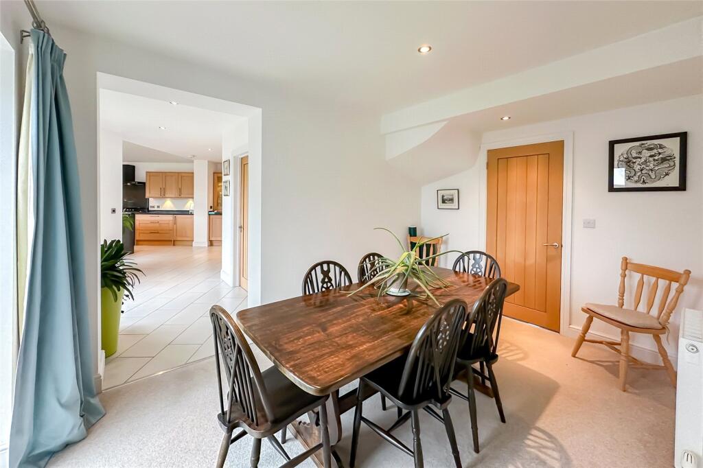 Additional image 30 of Evans Grove, St. Albans, Hertfordshire, AL4