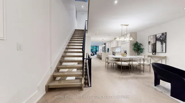 Additional image 21 of 38 Elgin Ave