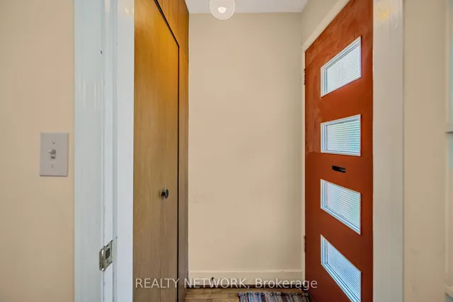 Additional image 7 of 549 Upper Wentworth St