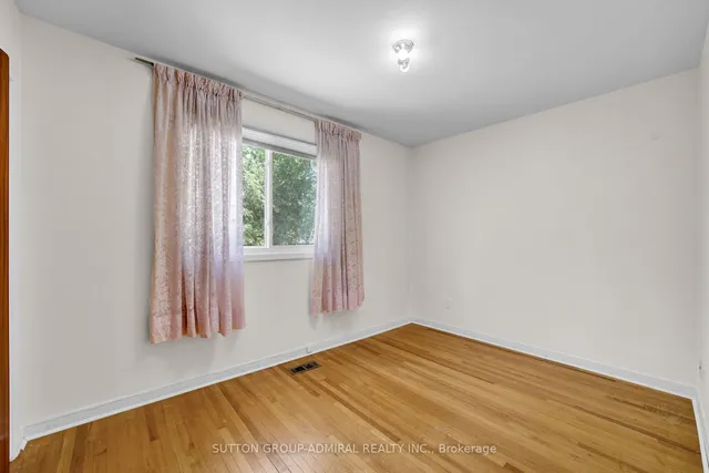 Additional image 23 of 38 Frankton Cres