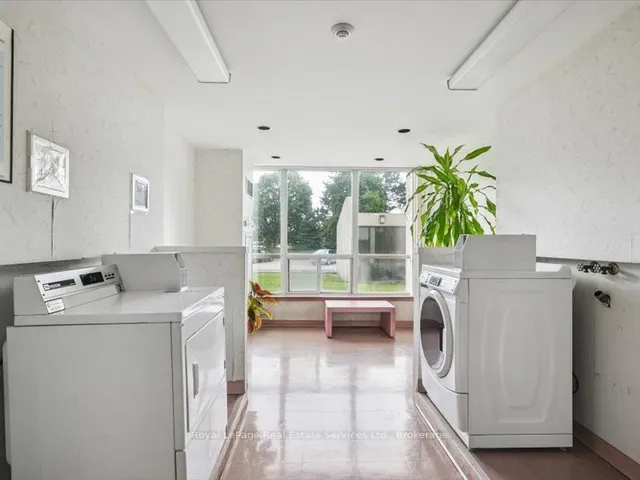 Additional image 9 of 10 Laurelcrest St Unit 910