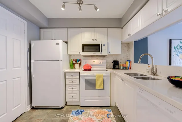 Additional image 11 of 190 Manitoba St Unit 406