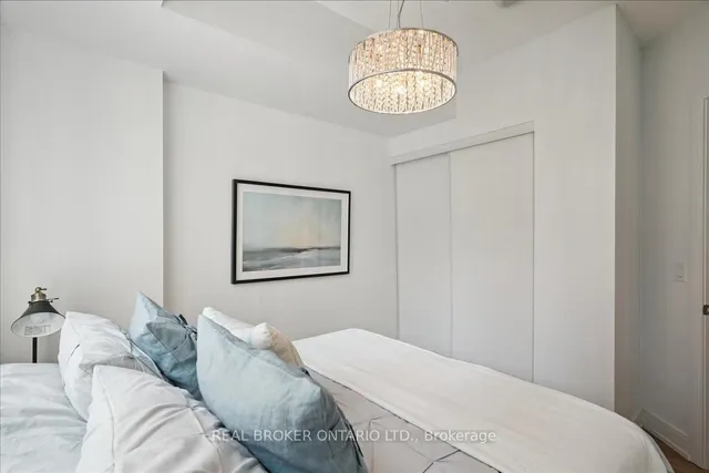 Additional image 14 of 525 Adelaide St Unit 215