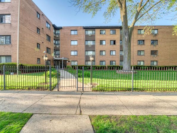 1600 W Greenleaf Ave APT 204, Chicago, IL 60626