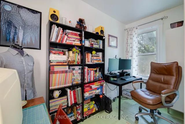 Additional image 7 of 211 De Grassi St