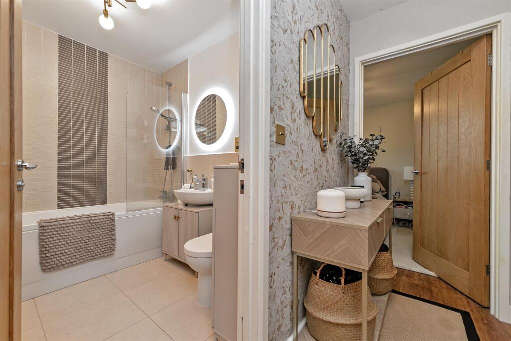 Additional image 5 of Porters Wood, St. Albans