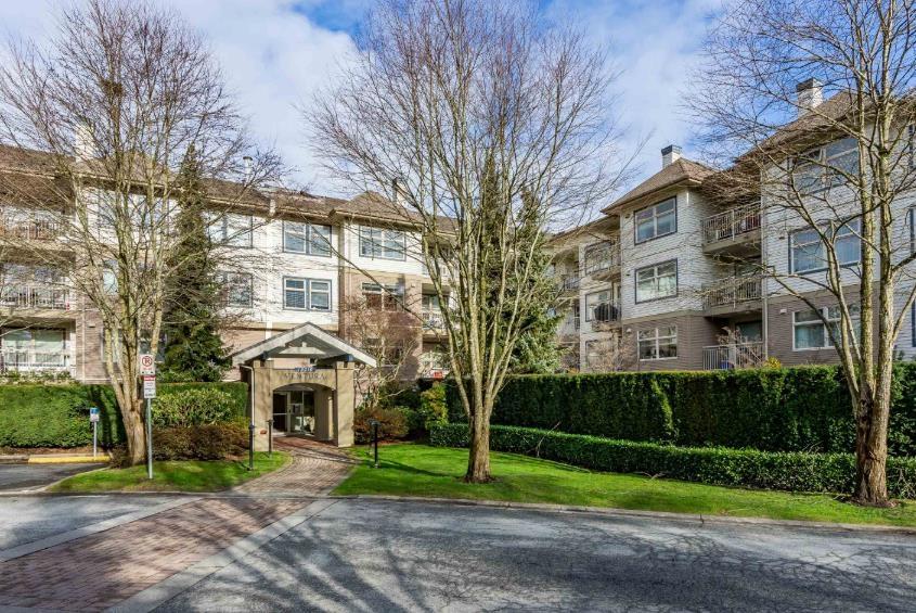 119 15210 GUILDFORD DRIVE|Surrey, British Columbia V3R0X7