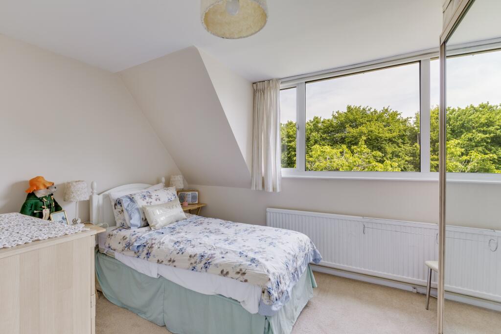 Additional image 11 of Oakhill Drive, Welwyn, AL6