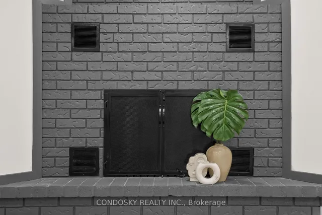 房产图片 37 - 311 Macintosh Dr