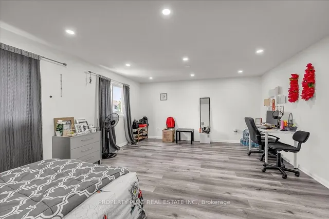 Additional image 23 of 953 Copper Leaf Cres