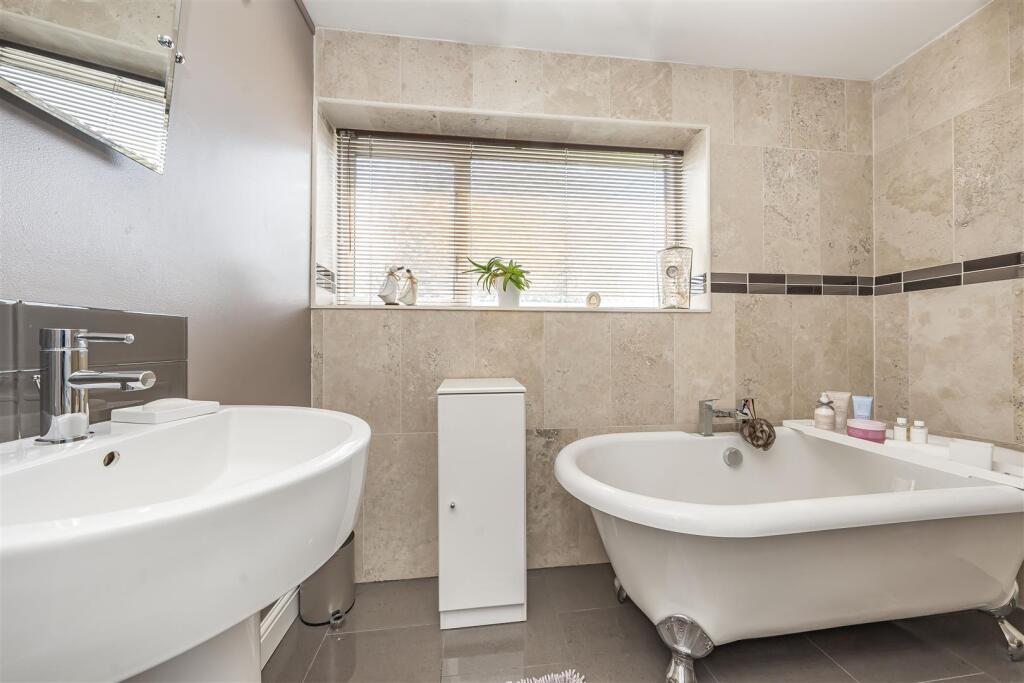 Additional image 13 of Pine Grove, Bricket Wood, St. Albans