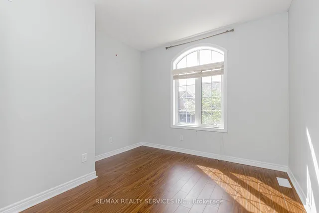 Additional image 44 of 17 Primo Rd