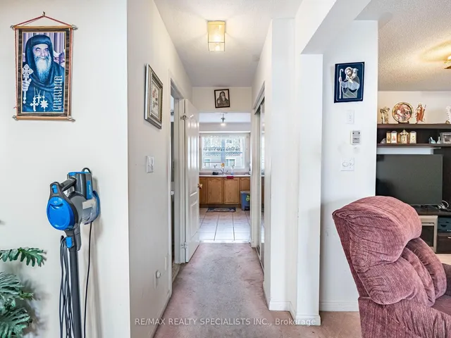 Additional image 7 of 5980 Whitehorn Ave Unit 117