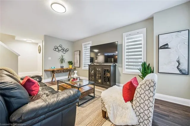 Additional image 7 of 97 South Creek Dr