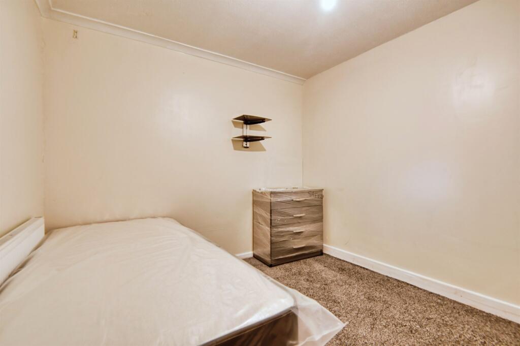 Additional image 9 of Stratford Walk, Birmingham