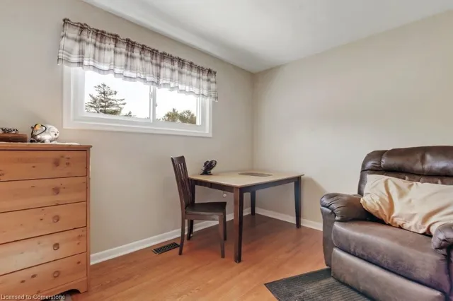 Additional image 17 of 31 Fern Pl