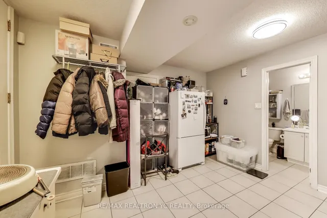 Additional image 33 of 162B Finch Ave