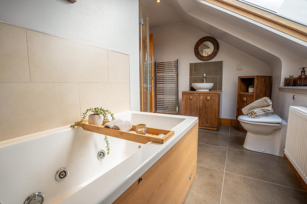 Additional image 17 of Burns Road, Aberdeen, AB15