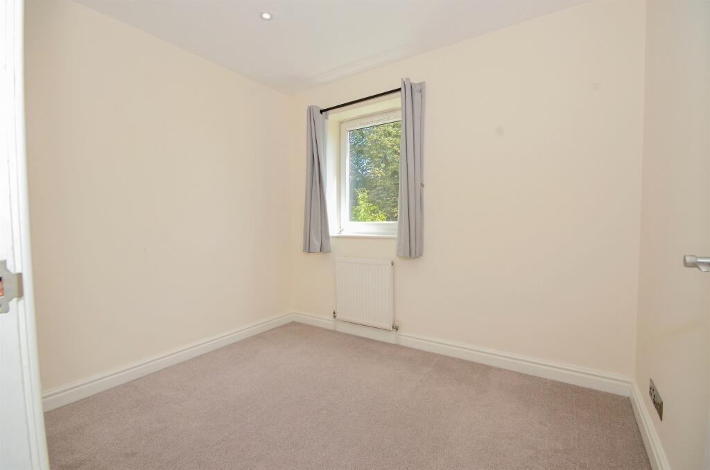 Additional image 13 of Crabtree Lane, Harpenden