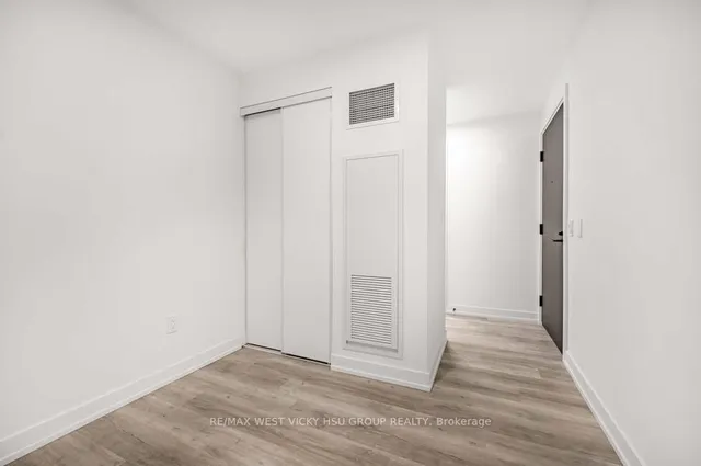 Additional image 20 of 28 Eastern Ave Unit TH105