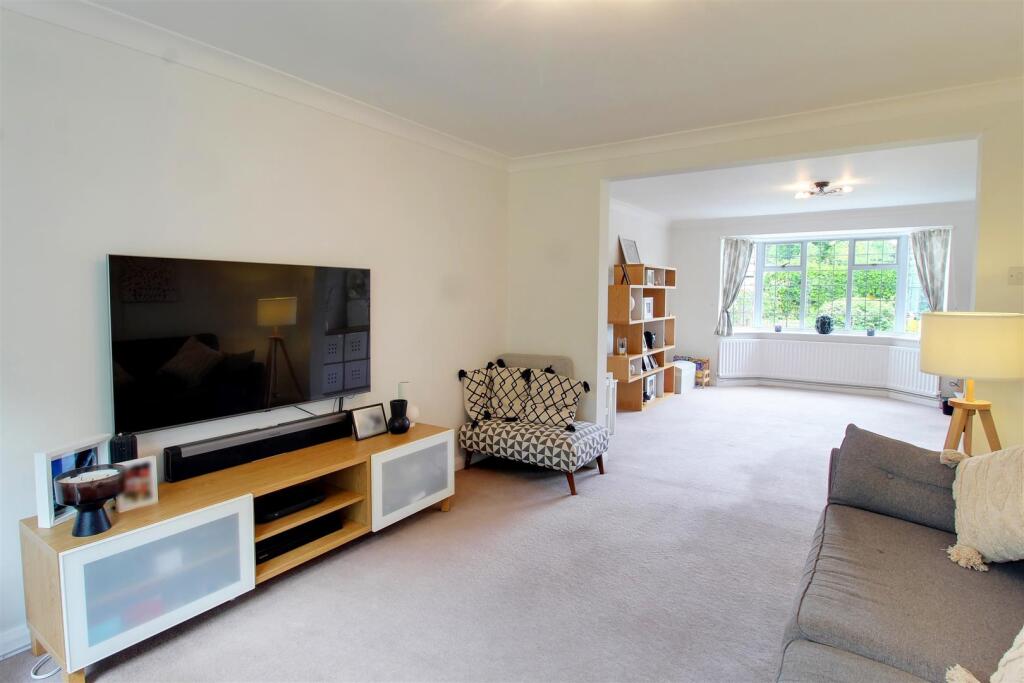 Additional image 19 of Peplins Way, Brookmans Park