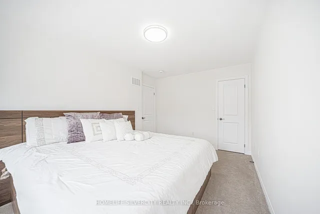 Additional image 41 of 34 Matterhorn Rd