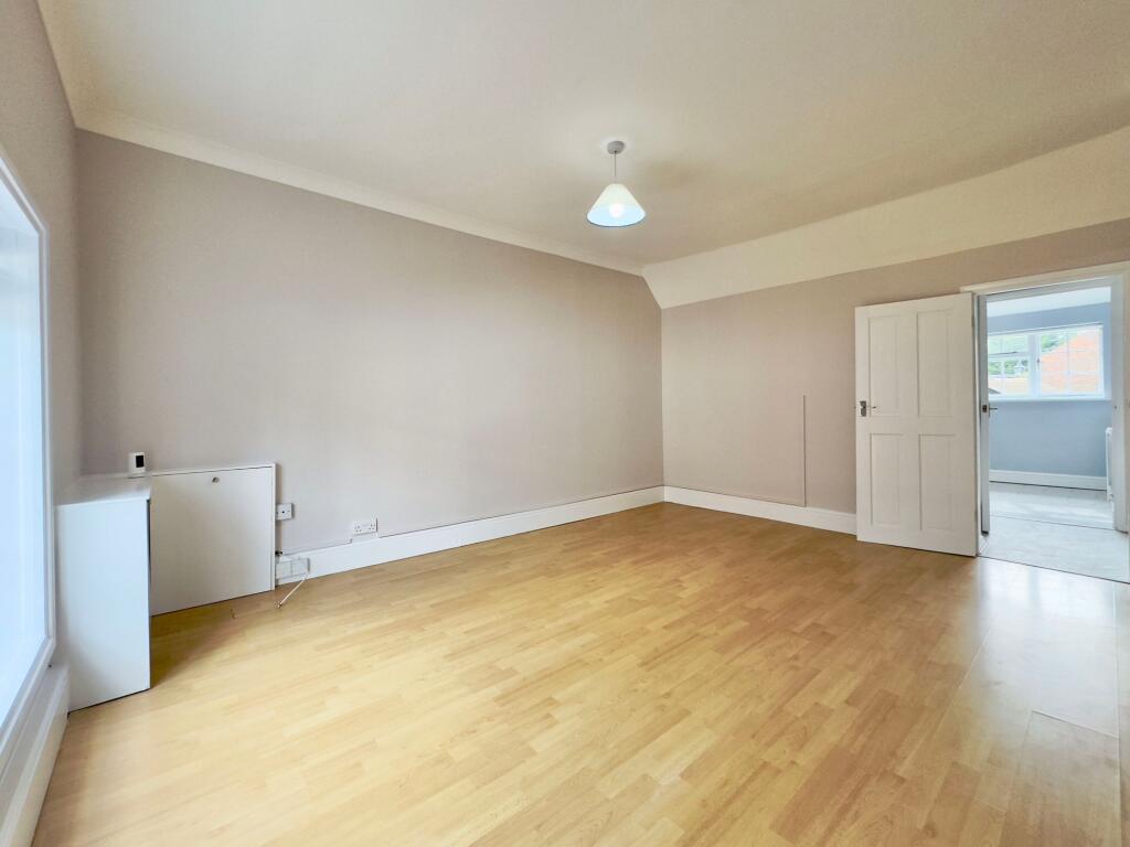 Additional image 15 of High Street, Redbourn, AL3