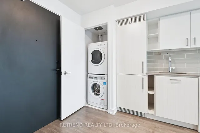 Additional image 7 of 125 Redpath Ave Unit 1004