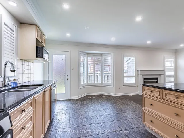 房产图片 6 - 汤普森路656号