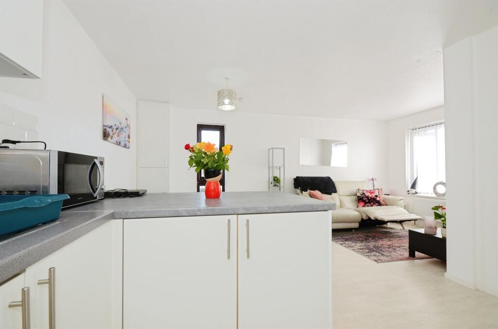 Additional image 6 of St James Court, Harpenden