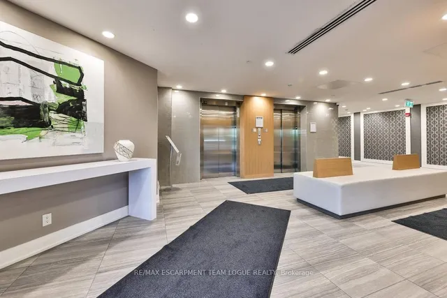 Additional image 3 of 128 GROVEWOOD COMMON Unit 509