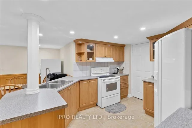 Additional image 32 of 497 Winfield Terr