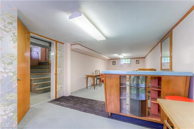 Additional image 33 of 48 Englewood Pl