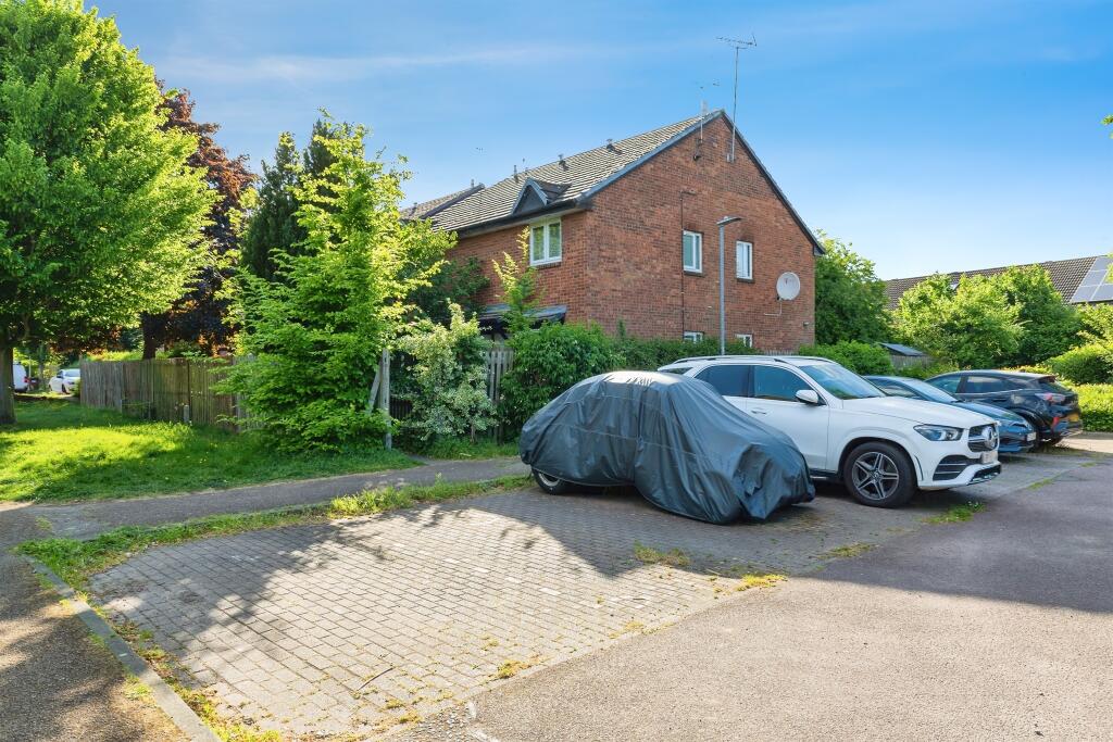 Additional image 7 of Cowslips, Welwyn Garden City