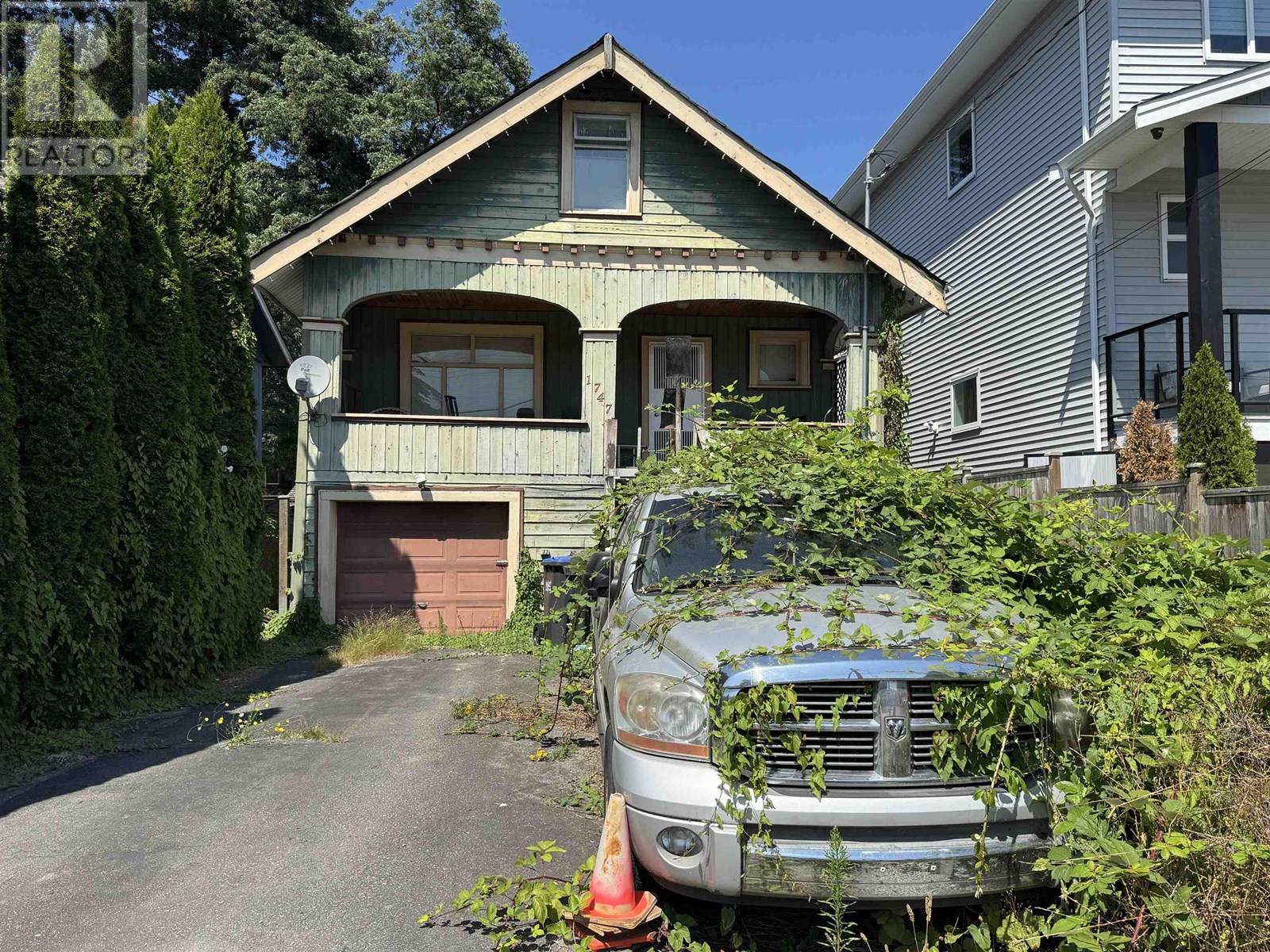 1747 MORGAN AVENUE|Port Coquitlam, British Columbia V3C1J6