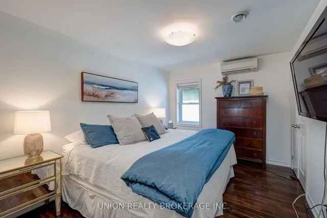 Additional image 7 of 11 Bonfield Ave