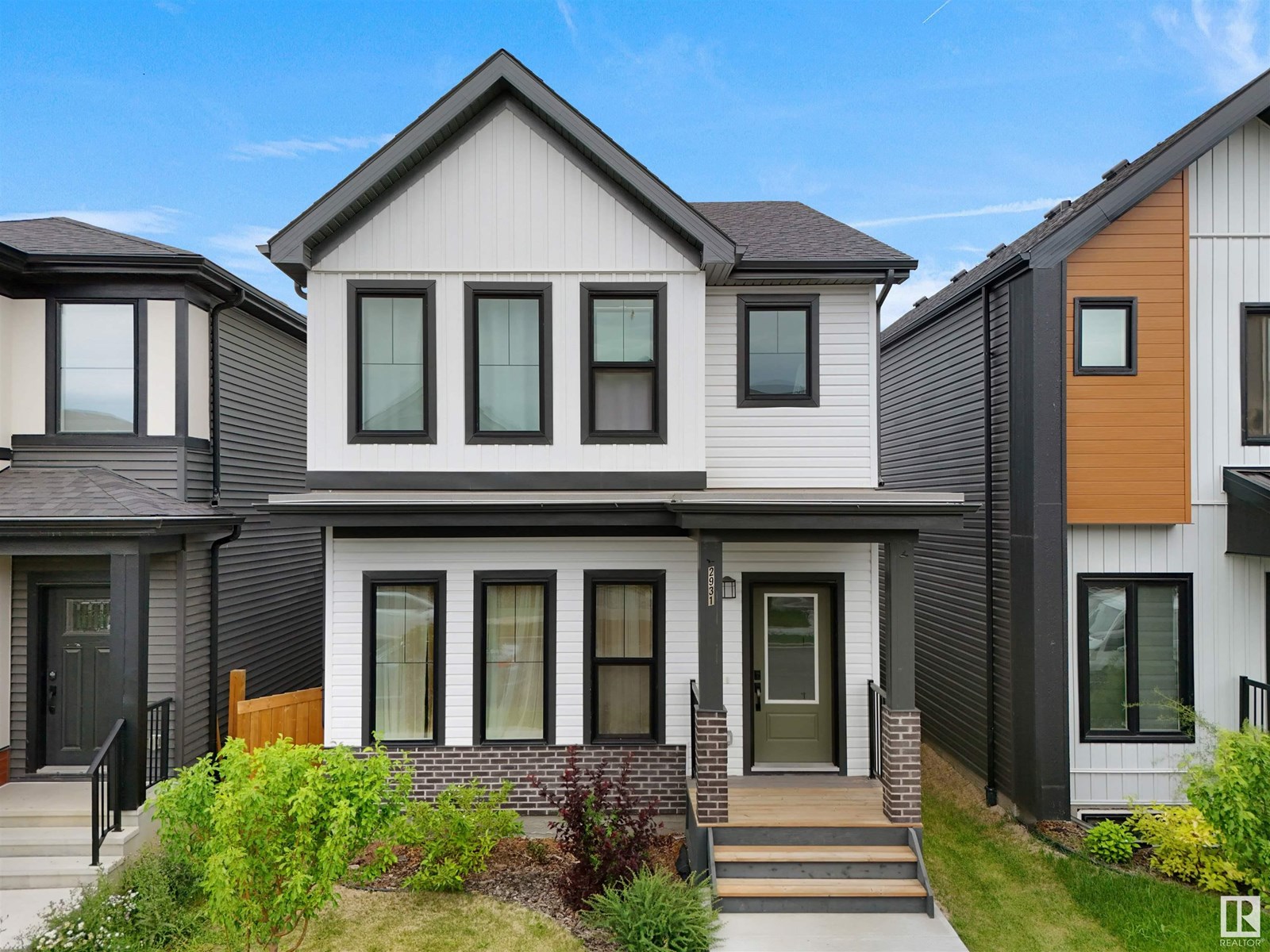 2931 COUGHLAN GREEN GR SW|Edmonton, Alberta T6W3X6