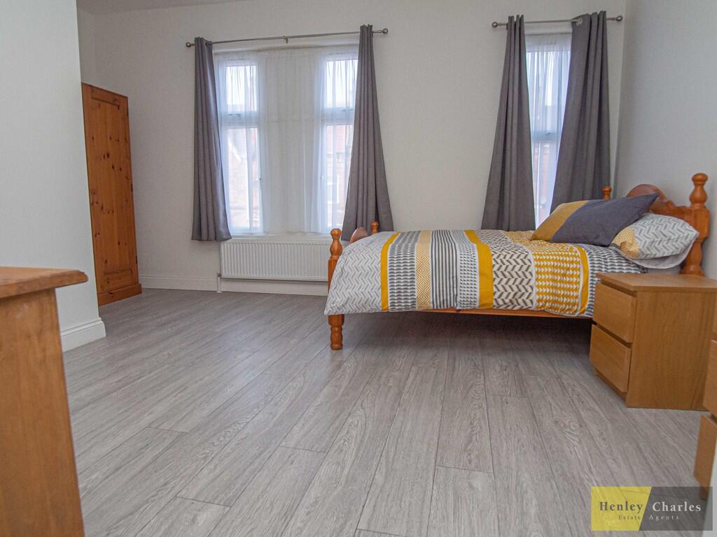 Additional image 10 of Room 1, 25 Endwood Court Road