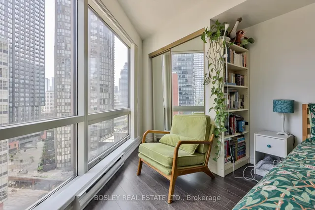 Additional image 17 of 1001 Bay St Unit 1008