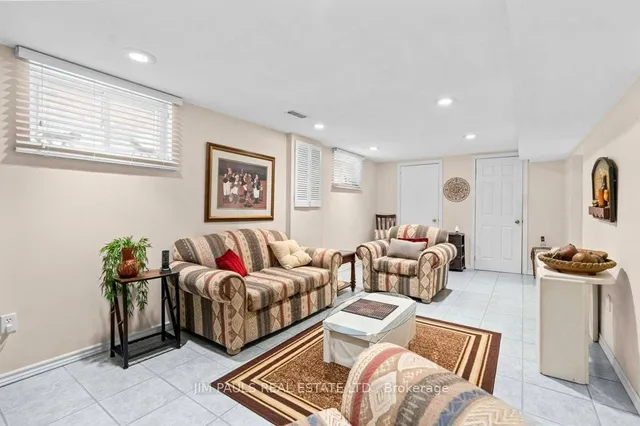 Additional image 35 of 64 Abbot Dr