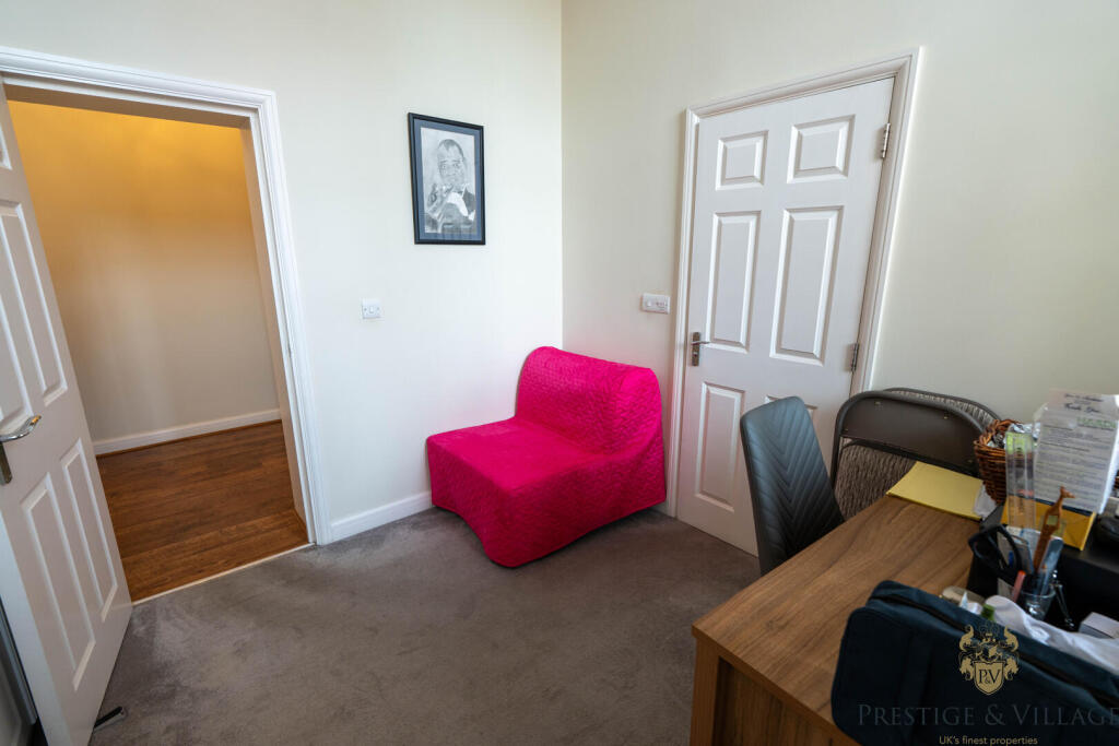 Additional image 23 of Beningfield Drive, Napsbury Park