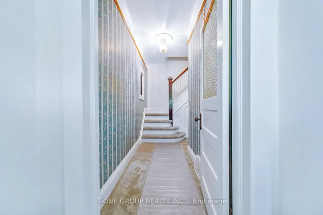 Additional image 5 of 221 Christie St