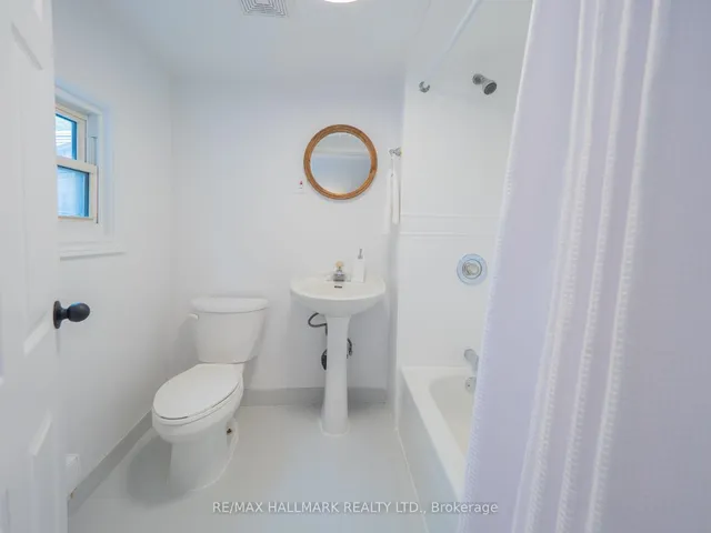 Additional image 20 of 1A Middleton St