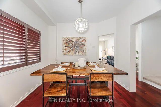 Additional image 29 of 51 Portrush Tr