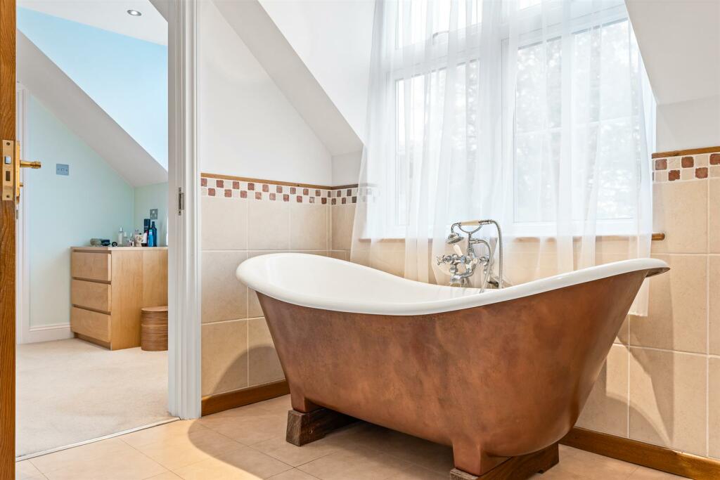 Additional image 18 of Tewin Water, Welwyn