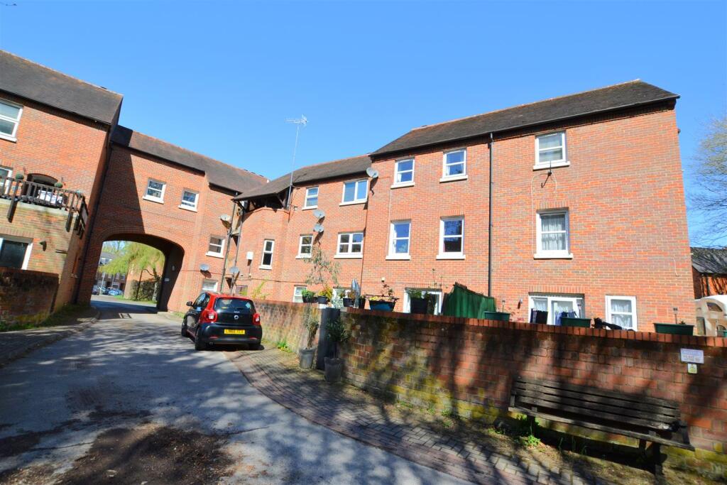 Additional image 21 of Jacobs Ladder, Old Hatfield