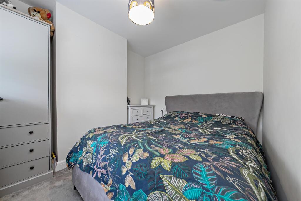 Additional image 25 of Crouch Hall Gardens, Redbourn, St. Albans